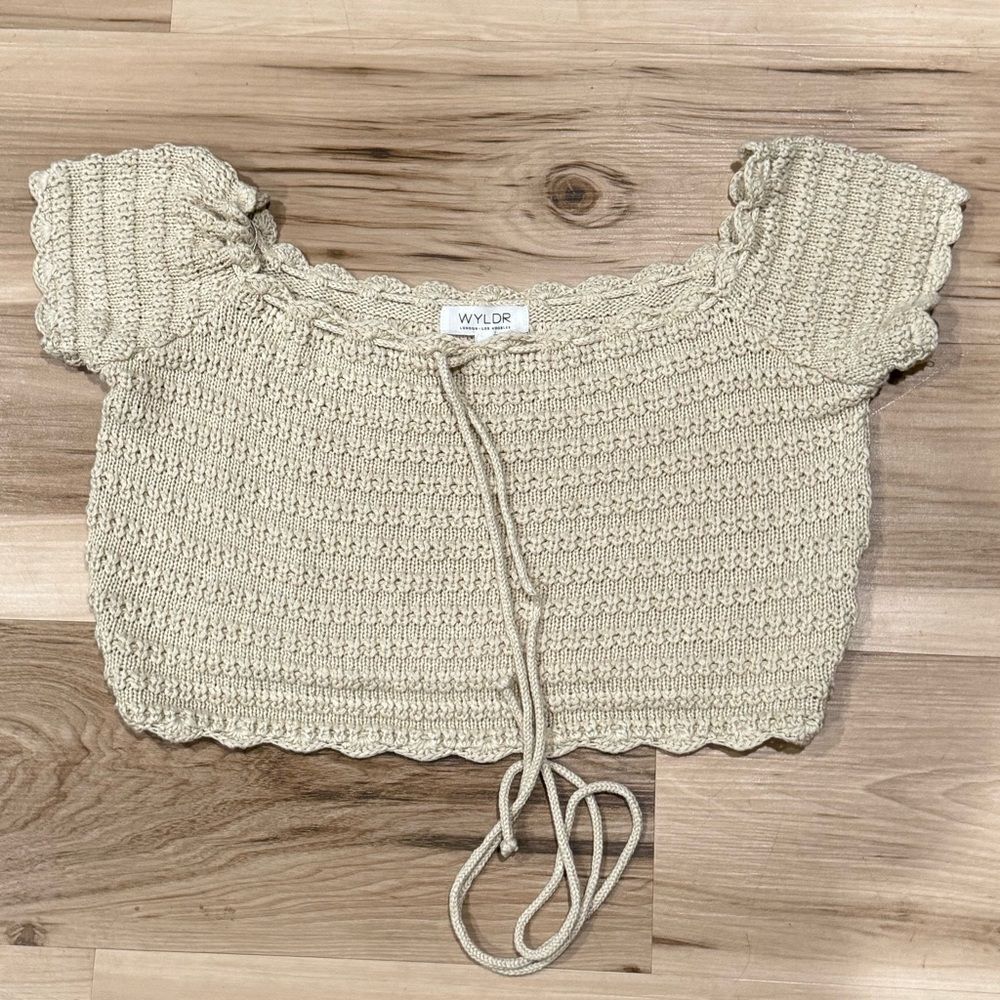 WYLDR Knit Crop Top with Tie Front Detail Tan Women’s Medium
